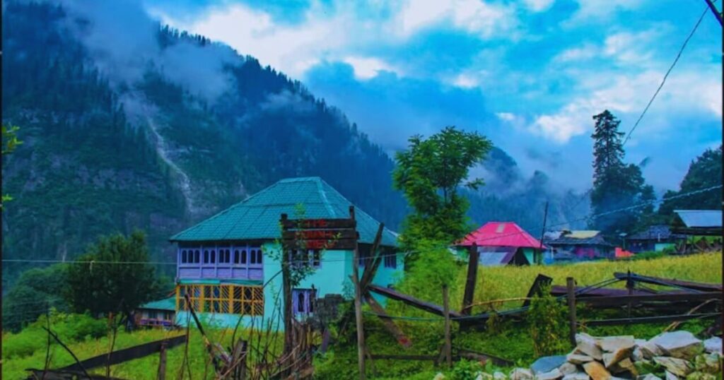 Scenic view of Kasol village along Parvati River during spring – Himachal Pradesh travel