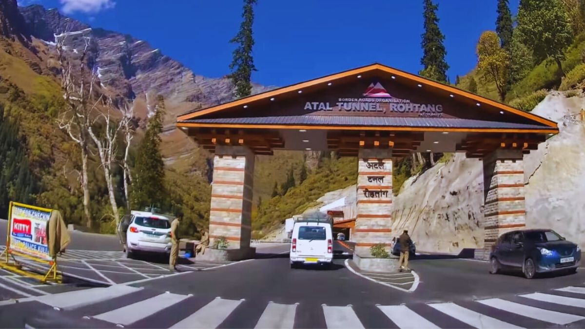 Spiti Valley Itinerary: Entrance of Atal Tunnel leading into the Lahaul region