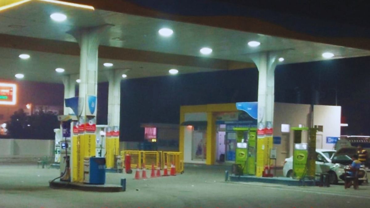 Car at fuel station during Delhi to Manali drive