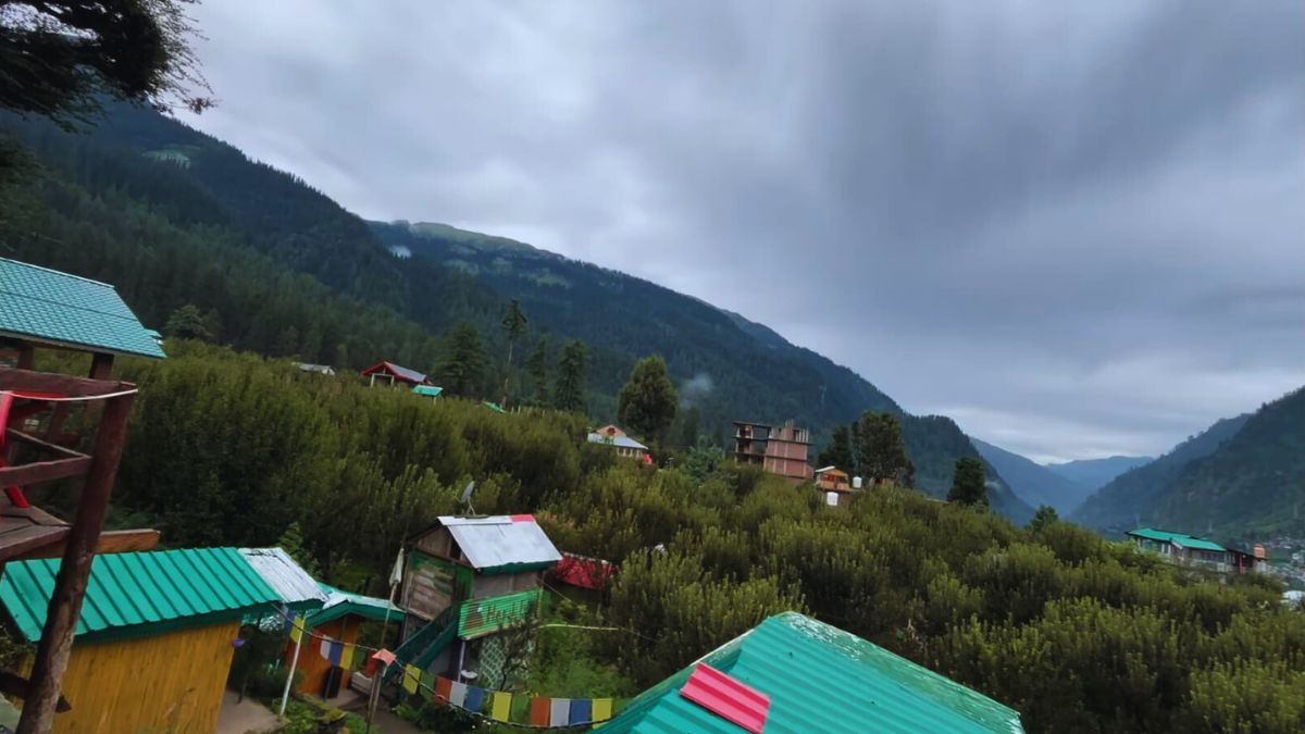 Kalga village – peaceful Himachal spot with apple orchards