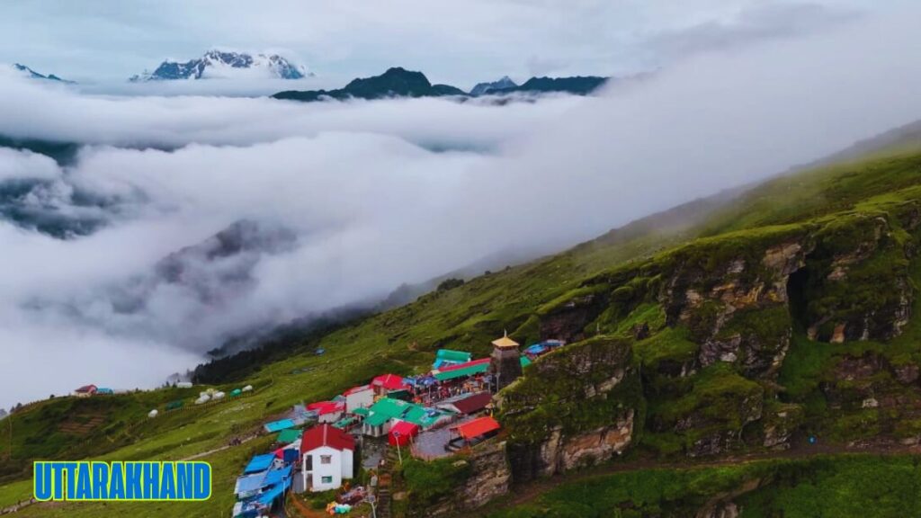 Best Time to Visit Uttarakhand 2025 – Seasonal Guide with Weather & Festivals